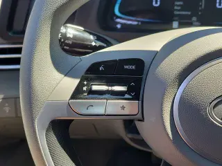 Hyundai ELANTRA 2026 SE 4p Sedana