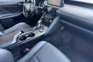 2023 Lexus IS