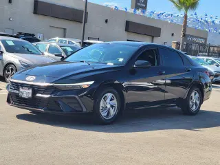 Hyundai ELANTRA 2024 SE 4p Sedan
