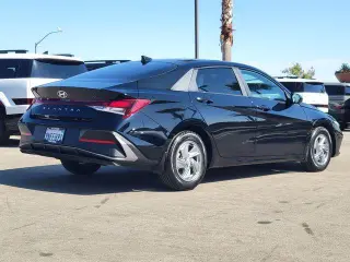 Hyundai ELANTRA 2024 SE 4p Sedan