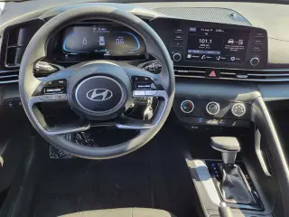 Hyundai ELANTRA 2024 SE 4p Sedan