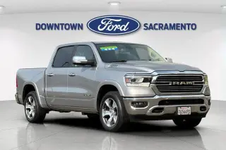 Ram 1500 2019 4x4 Laramie 4dr Crew Cab 5.6 ft. SB Pickup