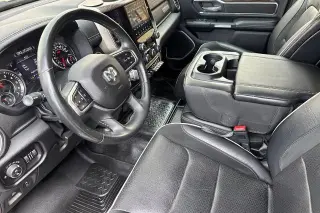 Ram 1500 2019 4x4 Laramie 4dr Crew Cab 5.6 ft. SB Pickup