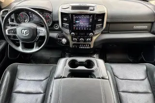 Ram 1500 2019 4x4 Laramie 4dr Crew Cab 5.6 ft. SB Pickup