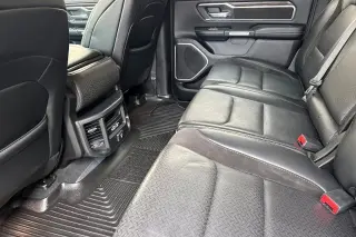 Ram 1500 2019 4x4 Laramie 4dr Crew Cab 5.6 ft. SB Pickup