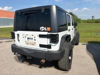 Jeep Wrangler Unlimited 2017 4x4 Sport 4dr SUV