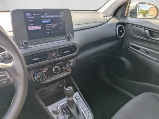 Hyundai KONA 2023 AWD SEL 4dr Crossover