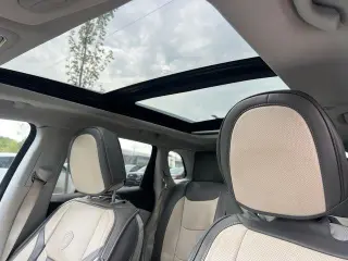 Jeep Cherokee 2021 4x4 Latitude Lux 4dr SUV