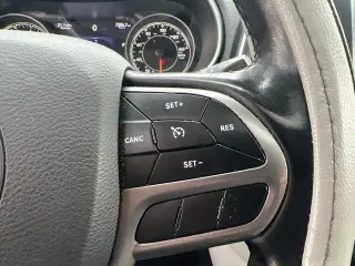 Jeep Cherokee 2021 4x4 Latitude Lux 4dr SUV