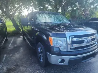 Ford F-150 2014 4x4 Limited 4dr SuperCrew Styleside 5.5 ft. SB