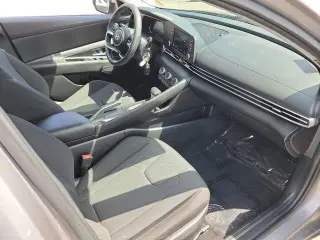 Hyundai ELANTRA 2024 SE 4p Sedan