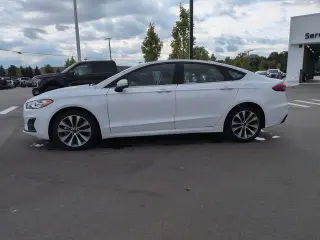 Ford Fusion 2020 AWD SE 4dr Sedan