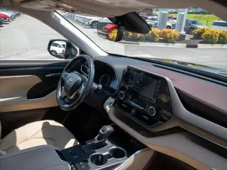 Toyota Highlander Hybrid 2022 4x4 XLE 4p SUV