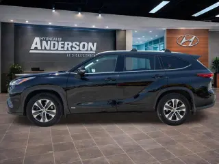 Toyota Highlander Hybrid 2022 4x4 XLE 4p SUV