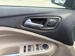 Ford Escape 2019 Titanium 4dr SUV