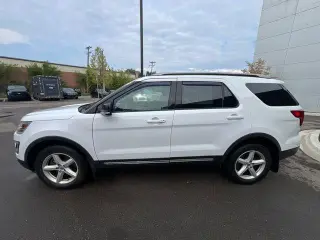 Ford Explorer 2016 AWD XLT 4dr SUV