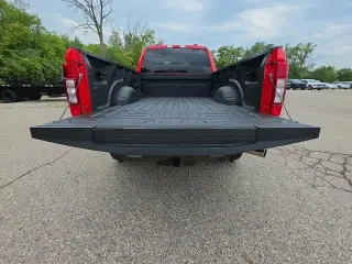 Ford F-350 Super Duty 2022 4x4 XLT 4p SuperCab 6.8 ft. SB SRW Pickup