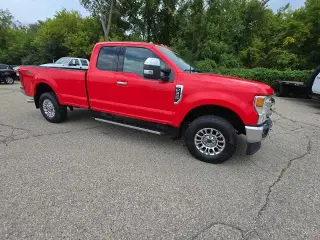 Ford F-350 Super Duty 2022 4x4 XLT 4p SuperCab 6.8 ft. SB SRW Pickup