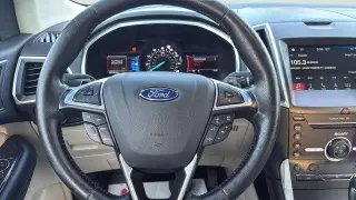 Ford Edge 2016 AWD Titanium 4dr Crossover