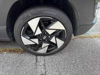 Hyundai KONA 2024 Limited 4dr Crossover