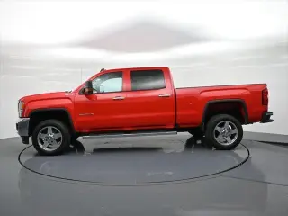GMC Sierra 2500HD 2016 4x4 Base Cabina Doble 4 puertas