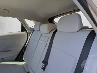 Hyundai KONA 2026 TRAC SEL Sport 4dr SUV