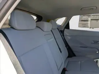 Hyundai KONA 2026 TRAC SEL Sport 4dr SUV