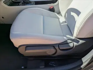 Hyundai KONA 2026 TRAC SEL Sport 4dr SUV