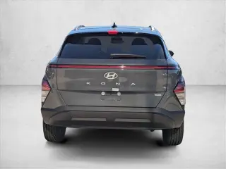 Hyundai KONA 2026 TRAC SEL Sport 4dr SUV