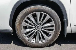 Toyota Highlander Híbrido 2020 AWD Platinum 4p SUV