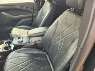 Ford Mustang Mach-E 2023 Select 4dr SUV