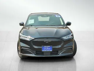 Ford Mustang Mach-E 2023 Select 4dr SUV