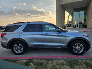 Ford Explorer 2022 XLT 4p SUV