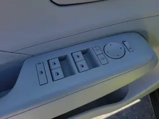 Hyundai KONA 2024 SE 4dr Crossover