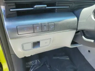 Hyundai KONA 2024 SE 4dr Crossover