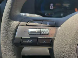 Hyundai KONA 2024 SE 4dr Crossover