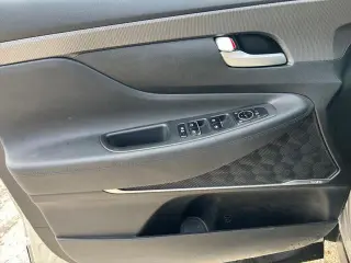 Hyundai SANTA FE 2019 AWD SEL 2.4L 4dr Crossover
