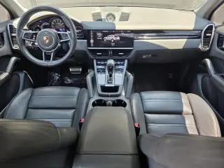 Porsche Cayenne 2019 AWD S 4p SUV