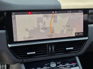 Porsche Cayenne 2019 AWD S 4p SUV