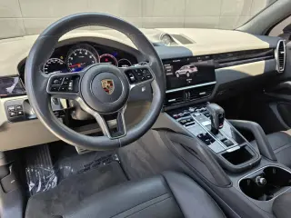 Porsche Cayenne 2019 AWD S 4p SUV