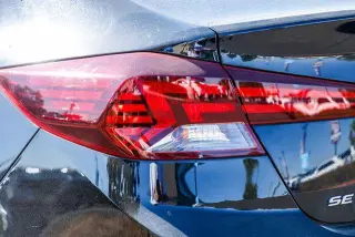 Hyundai ELANTRA 2020 SE 4p Sedan SULEV