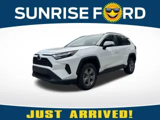 Toyota RAV4 2025 XLE 4dr SUV