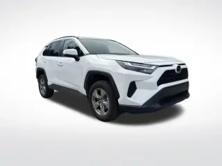 Toyota RAV4 2025 XLE 4dr SUV