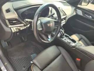 Cadillac CT4-V 2024 tracción en todas las ruedas 4p Sedan