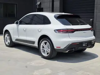 Porsche Macan 2023 tracción en todas las ruedas 4p SUV