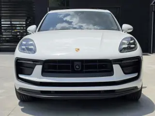 Porsche Macan 2023 tracción en todas las ruedas 4p SUV