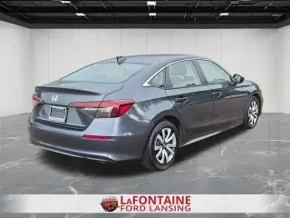 Honda Civic 2025 LX 4dr Sedan