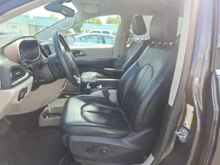 Chrysler Pacifica 2018 Touring L 4dr Mini-Van