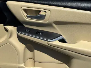 Toyota Camry 2015 LE 4p Sedano