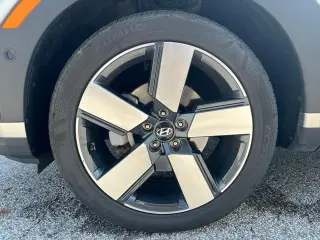 Hyundai SANTA FE 2024 AWD Limited 4dr SUV